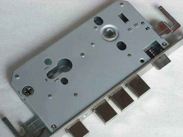 安龙24小时上门开锁公司